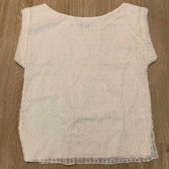 NWOT Alice + Olivia cream rolled sleeve silk top. - Picture 2 of 6